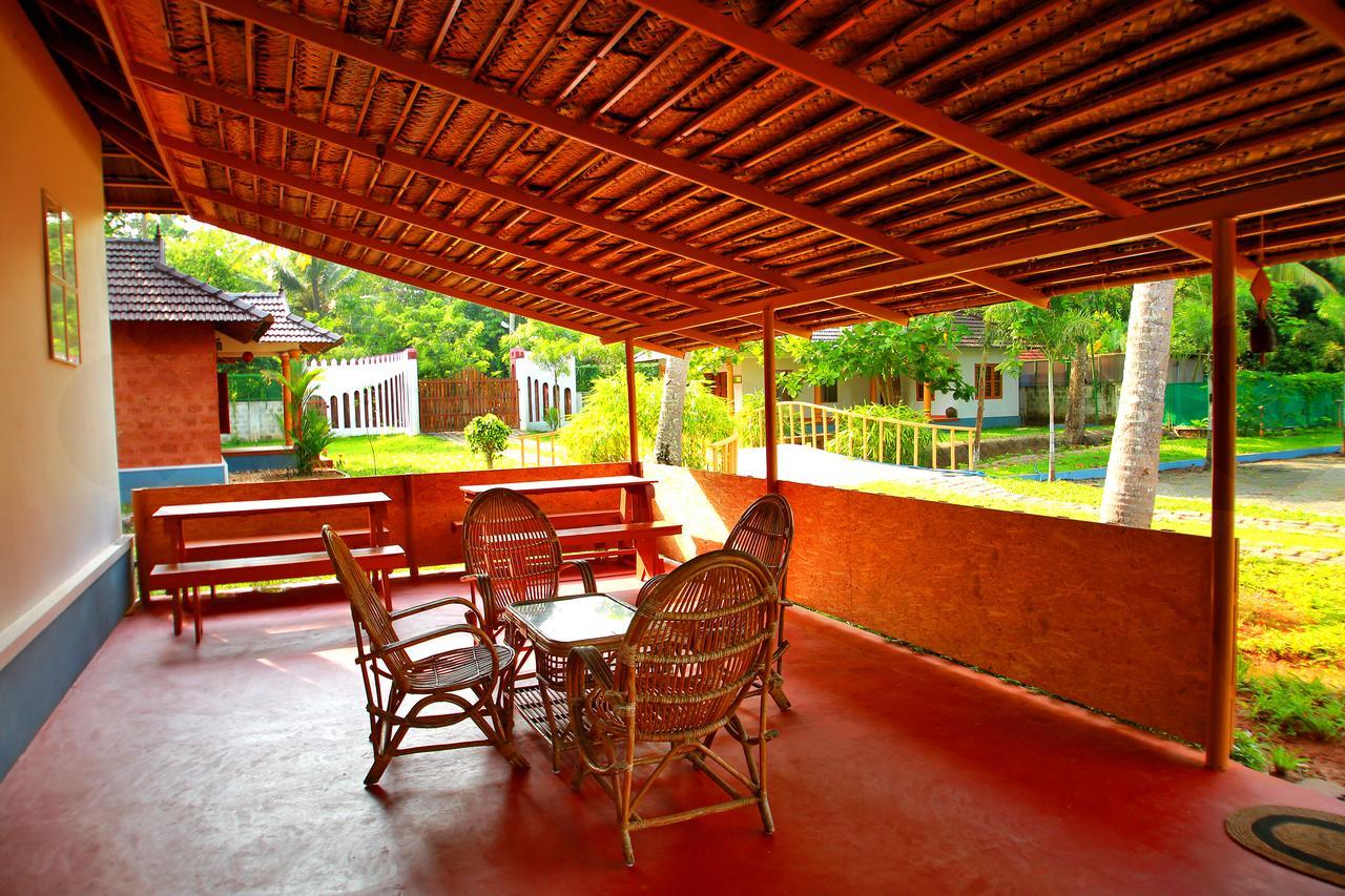 Casa Marari Hotel Mararikulam Exterior photo
